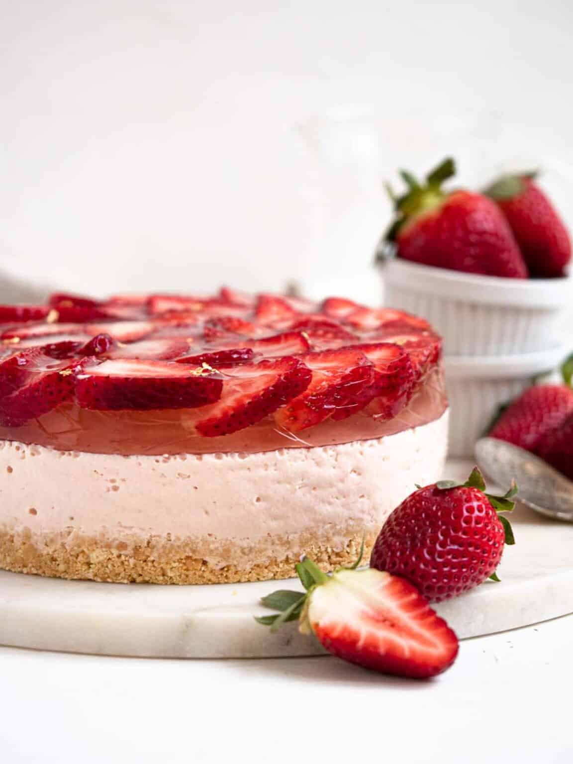 No-Bake Strawberry Cheesecake - Catherine Zhang