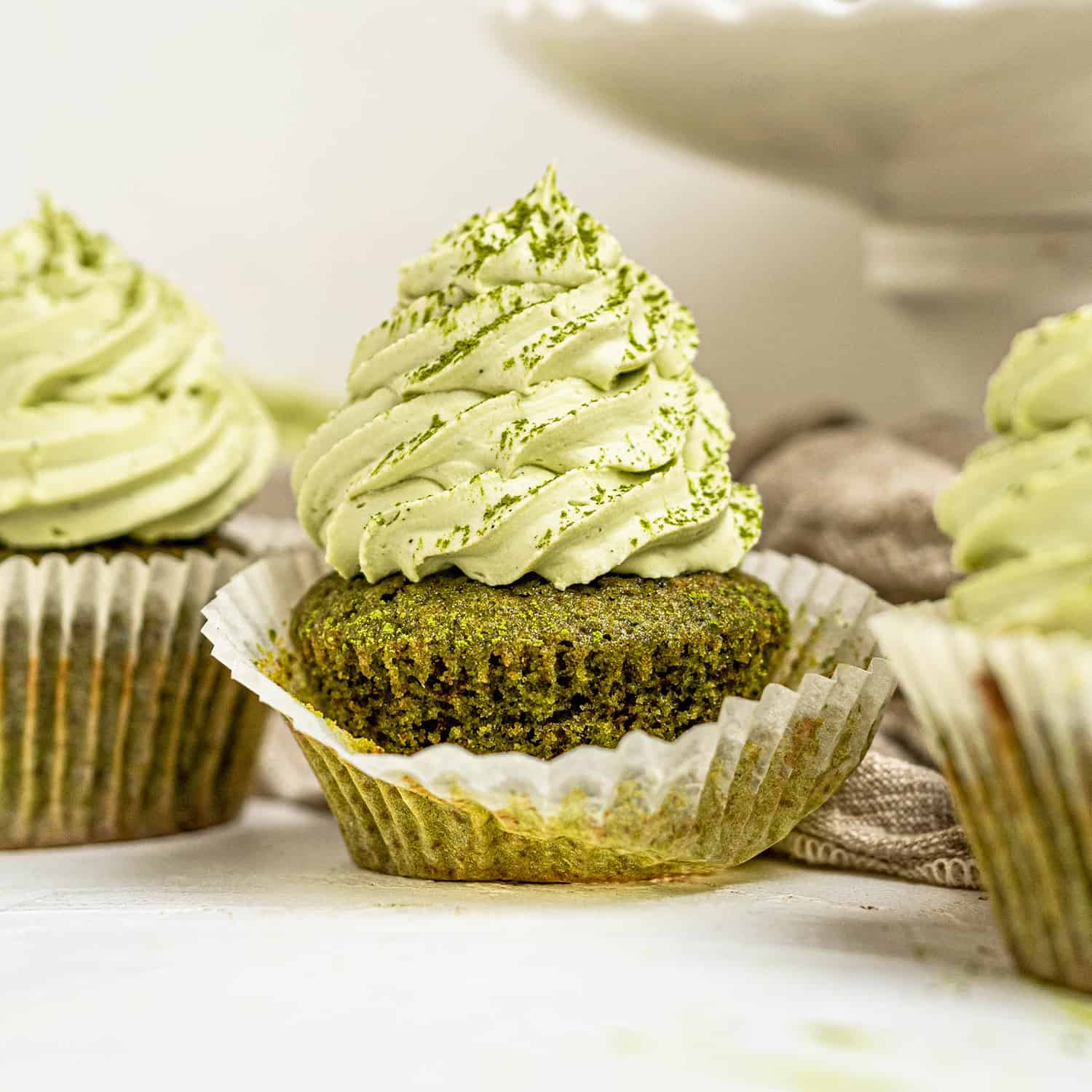 matcha cupcakes with whipped green tea white chocolate ganache frosting