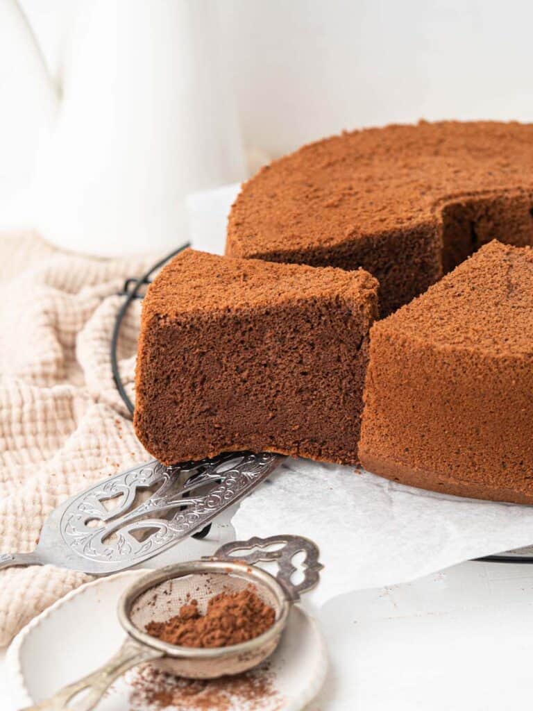 Soft and fluffy chocolate chiffon sponge cake