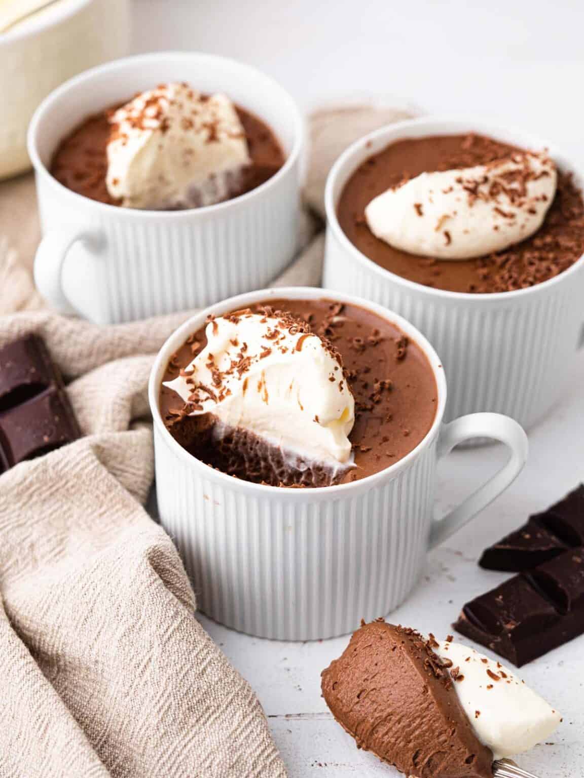Easy Chocolate Mousse - Catherine Zhang