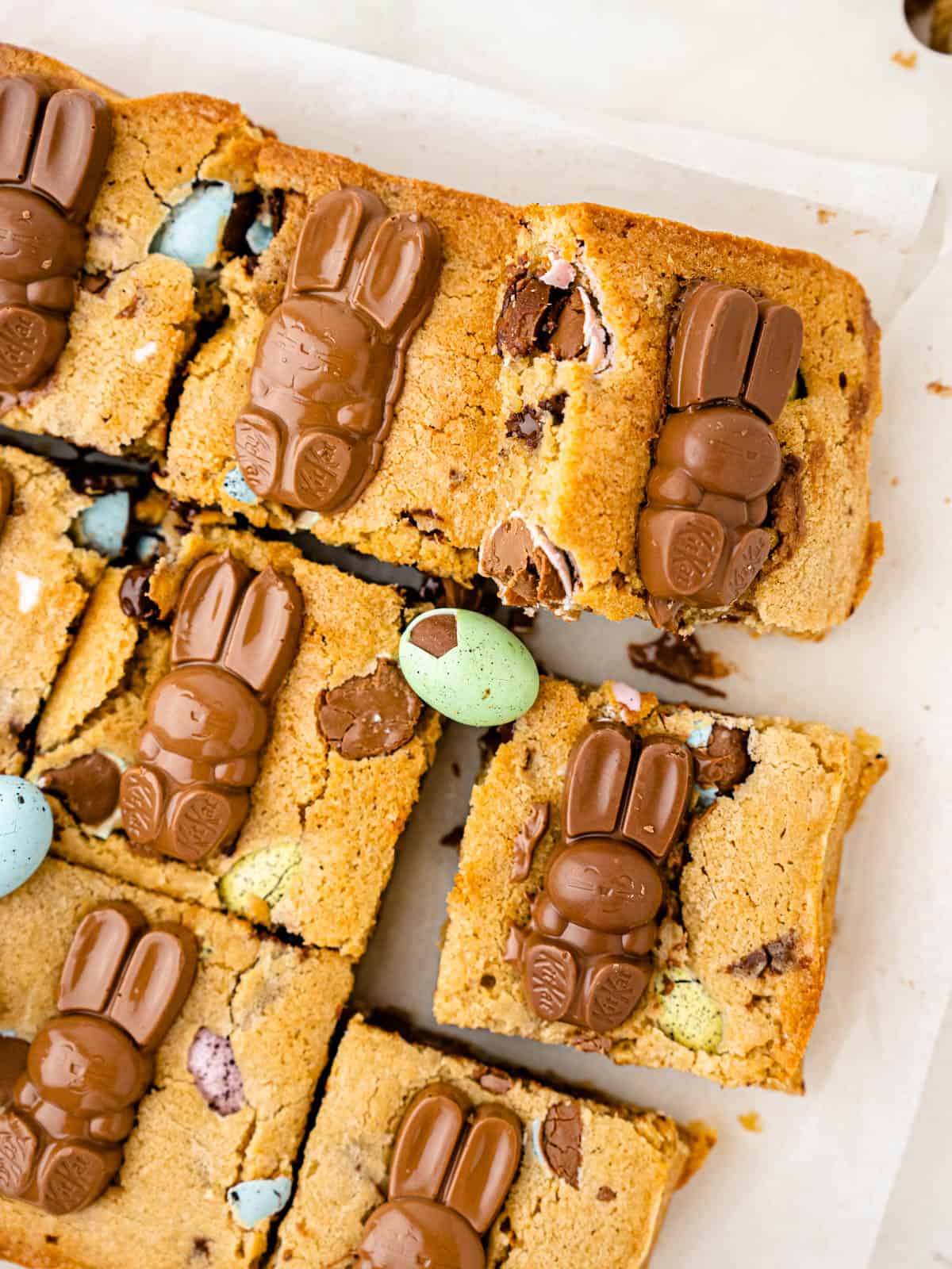 easter blondies with mini eggs and easter bunnies