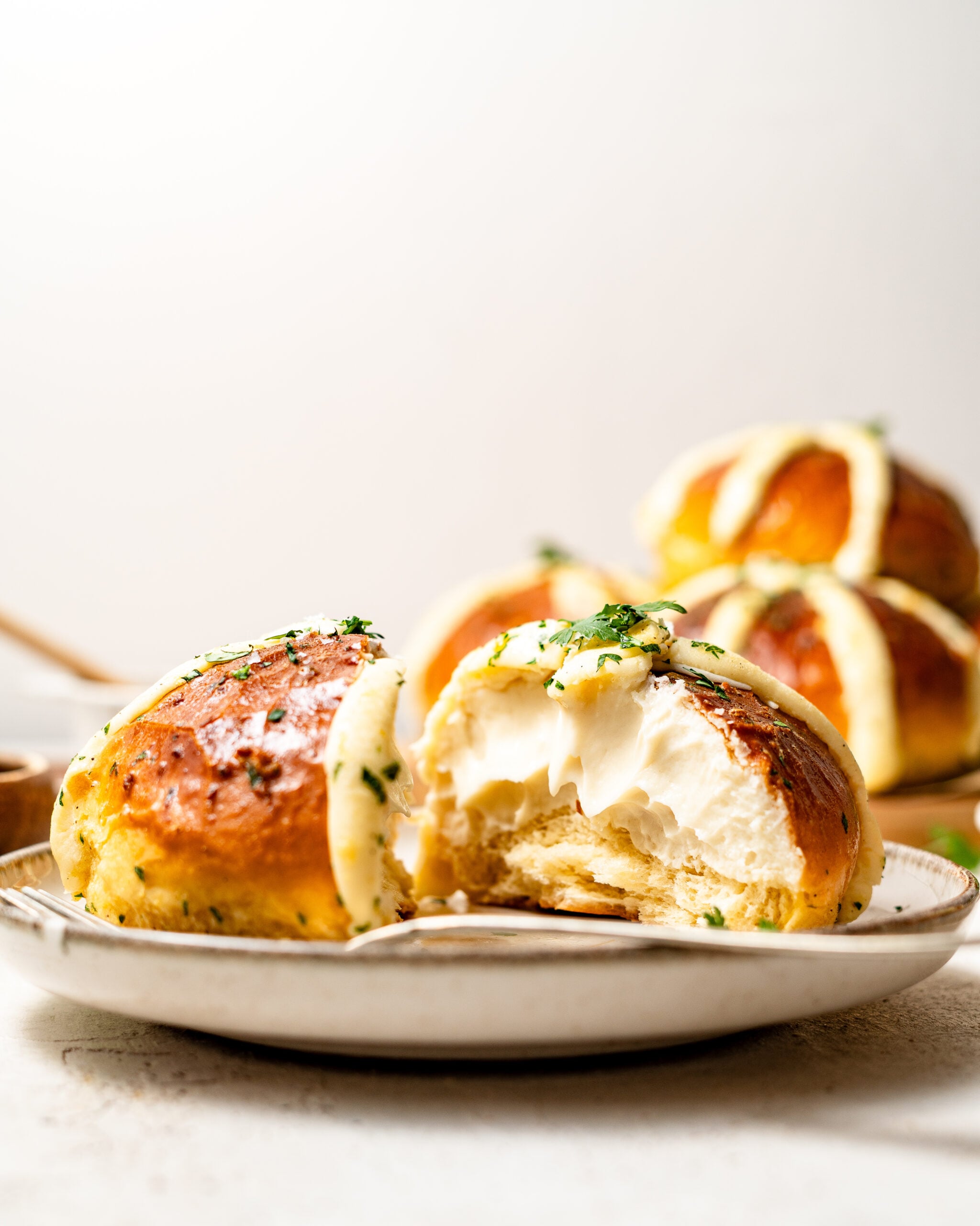 Korean Cream Cheese Garlic Bread - Catherine Zhang Korean Cream Cheese Garlic Bread