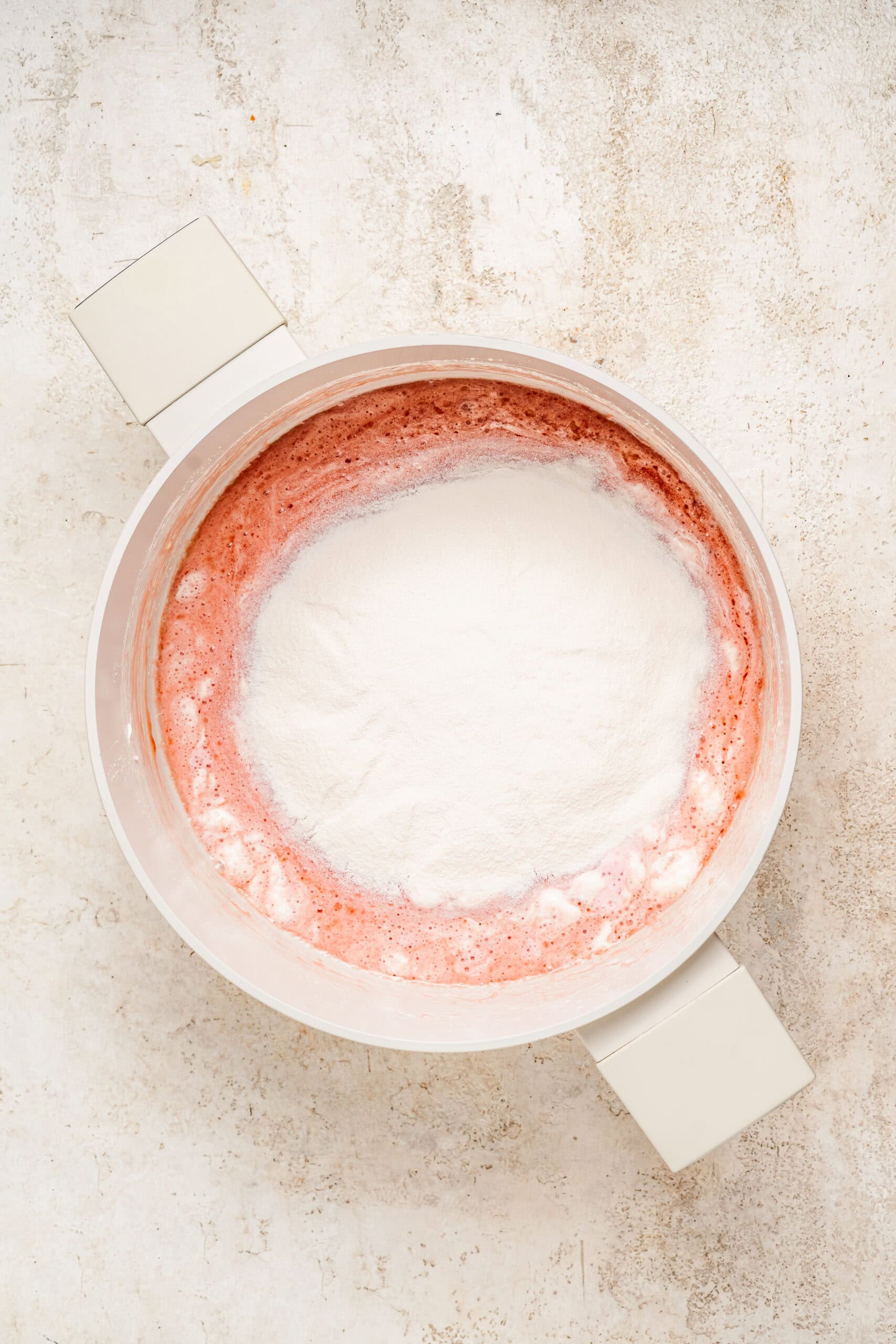 Adding milk powder to the marshmallow nougat for snowflake crisp - Catherine Zhang Adding milk powder to the marshmallow nougat for snowflake crisp